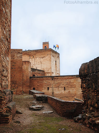 Torre de la Vela desde la Alcazaba en la Alhambra