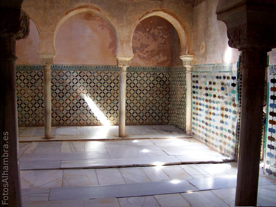 Baños de Comares en la Alhambra